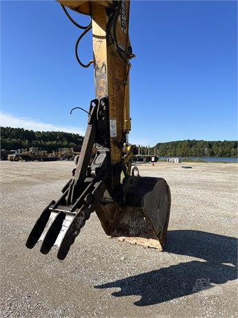2004 JCB JS220 LC Crawler Excavator